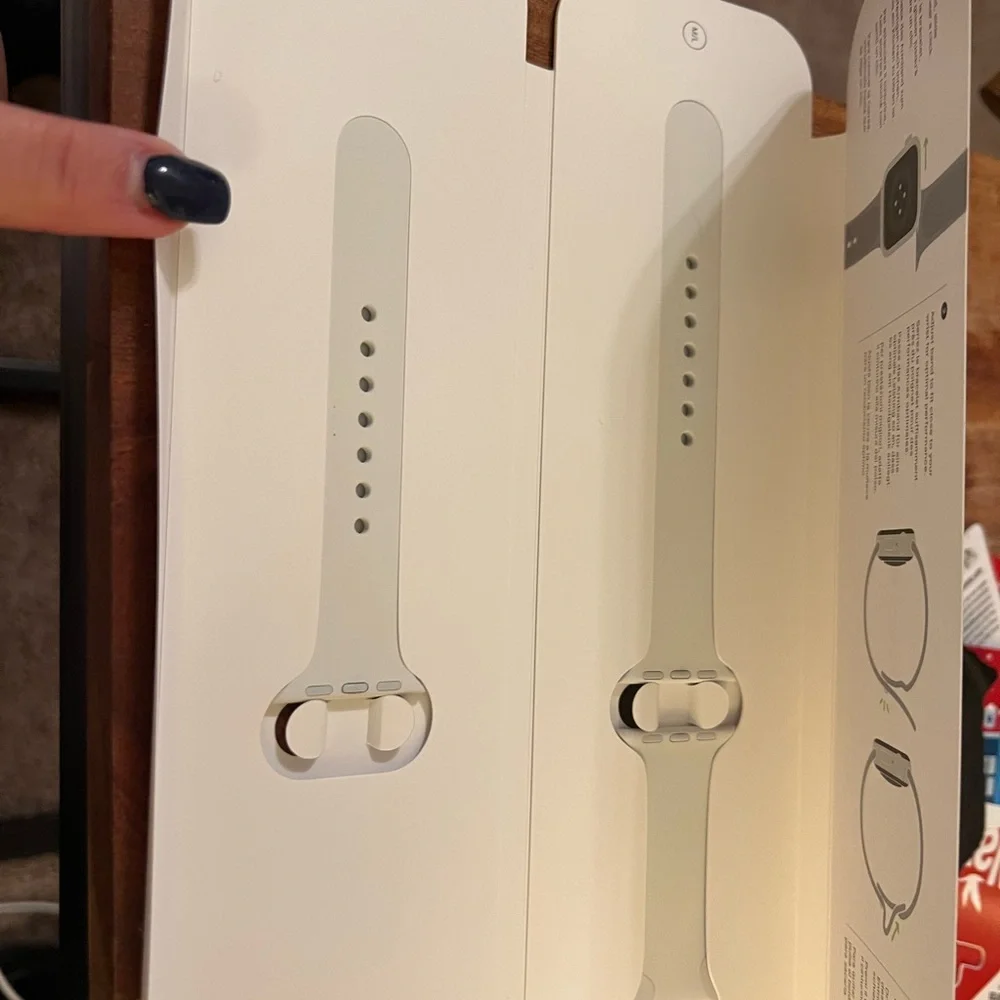 Apple Wristband in Light Gray